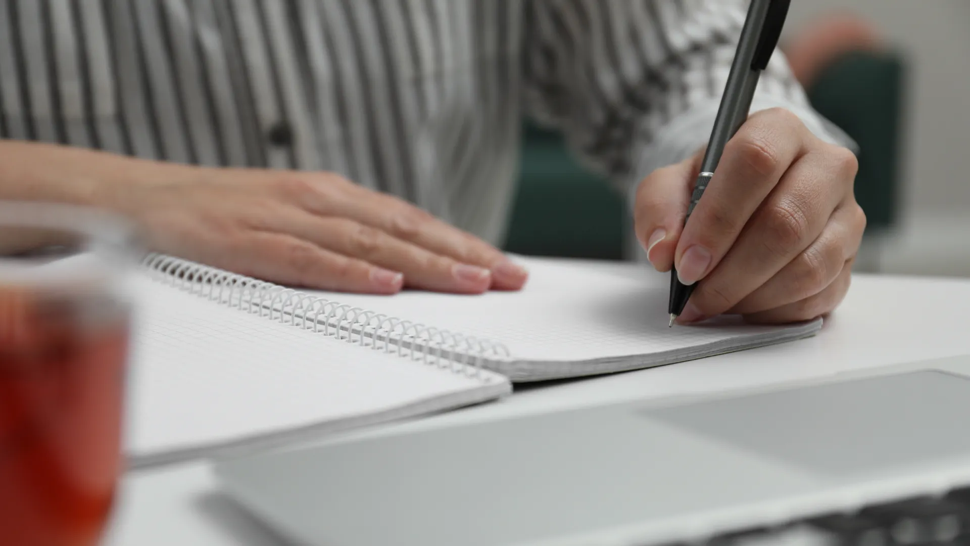 Write thesis for University